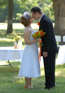 Steal lots of kisses on your wedding day! // A Well Crafted Party