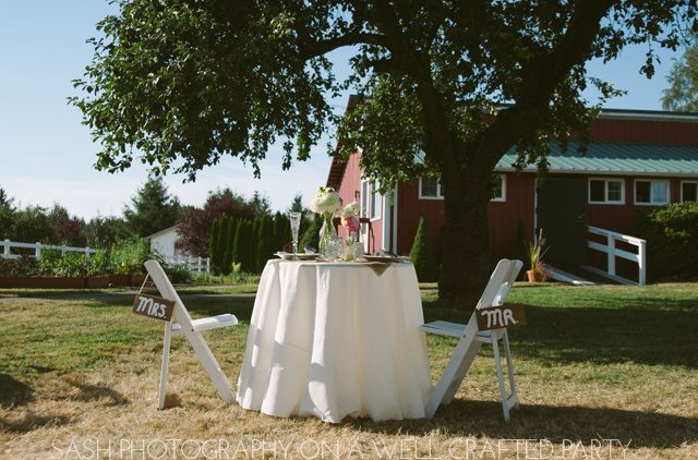 Portland Vintage Wedding - A Well Crafted Party