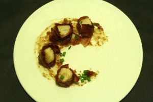 Bacon Wrapped Scallops with a Fig Spread