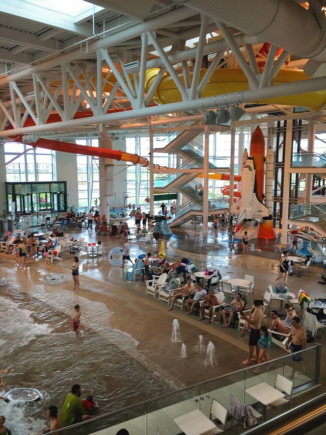 Sponsored Post: What to Expect at the Waves and Wings Waterpark in McMinnville, OR