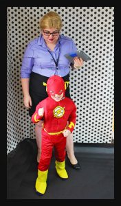DIY Felicity Smoak Costume with Deseret Industries – A Well Crafted Party