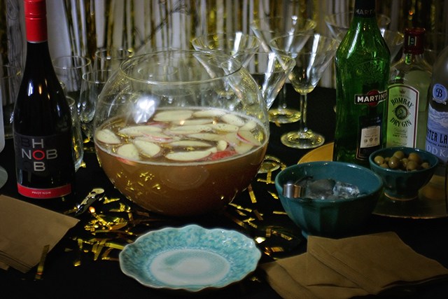 Holiday Drinks | A Well Crafted Party