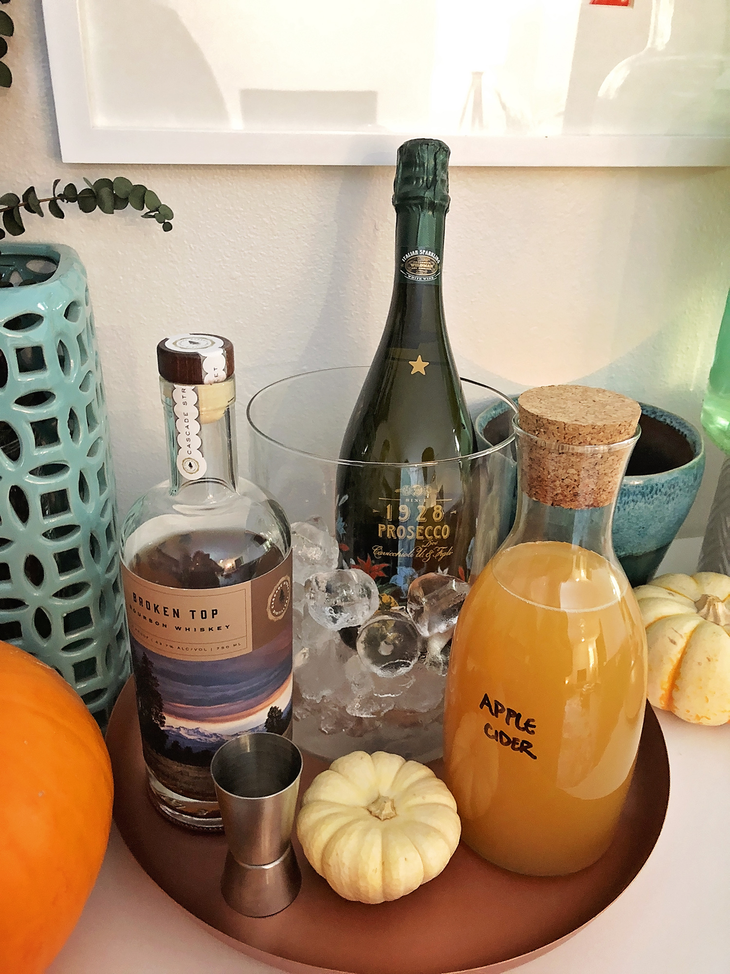 Bourbon Sparkling Apple Cider Cocktail Recipe | A Well Crafted Party