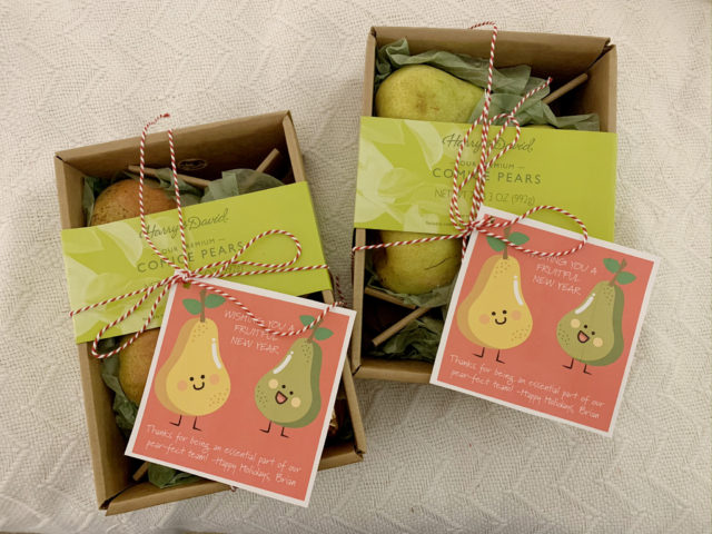 pear themed holiday gift tags