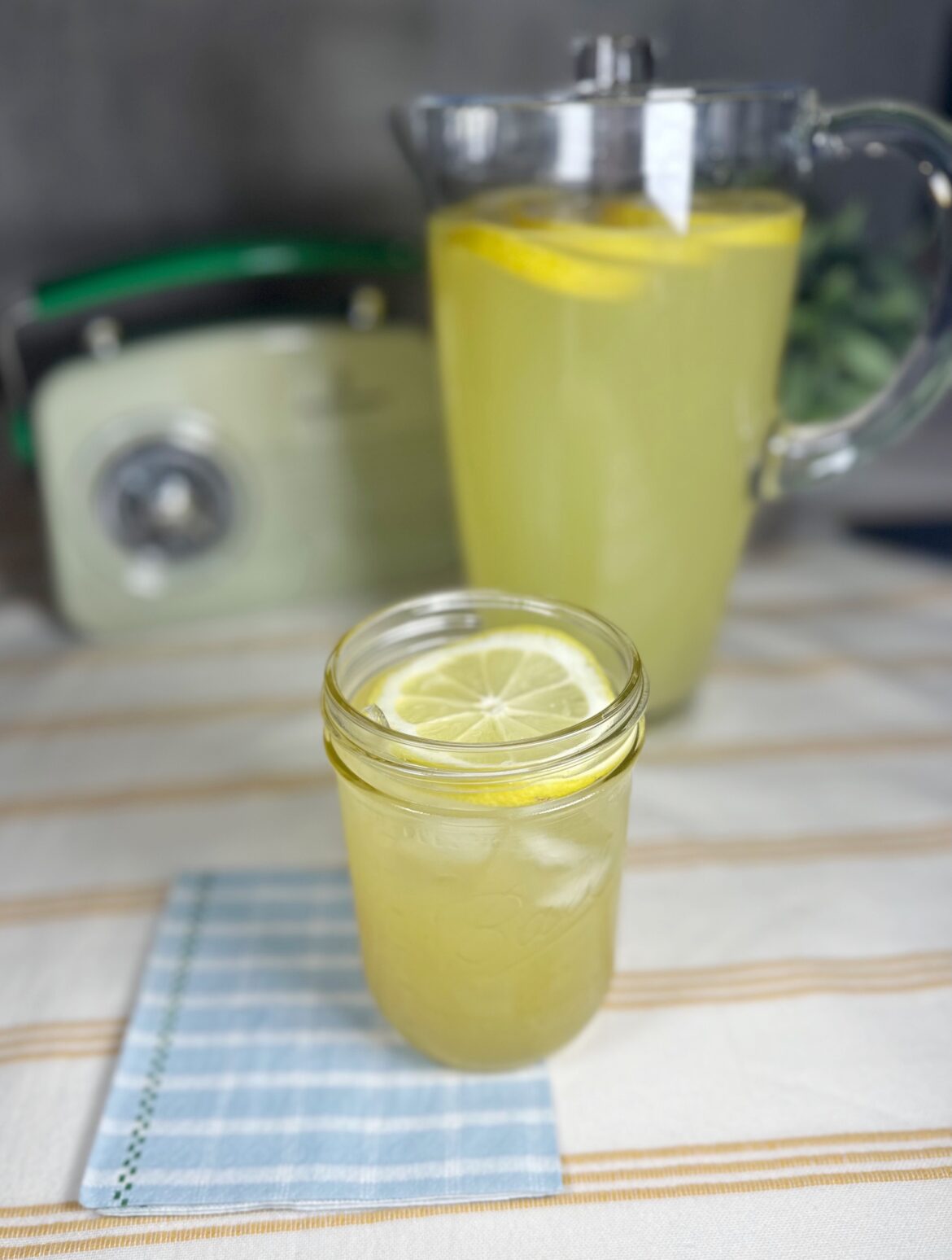 Summer Sipper: Bee's Knees Beer Pitcher Cocktail – A Well Crafted Party